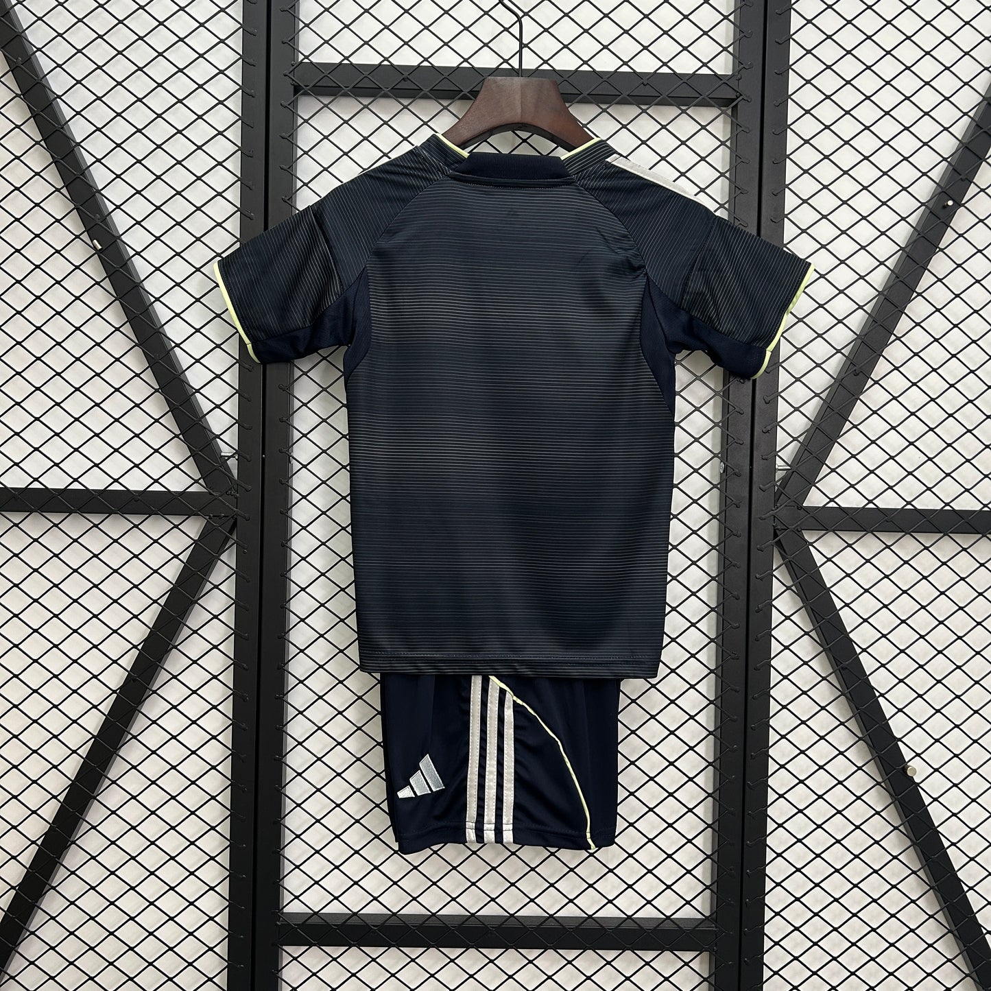 25/26 Real Madrid Away Kit Kids Size