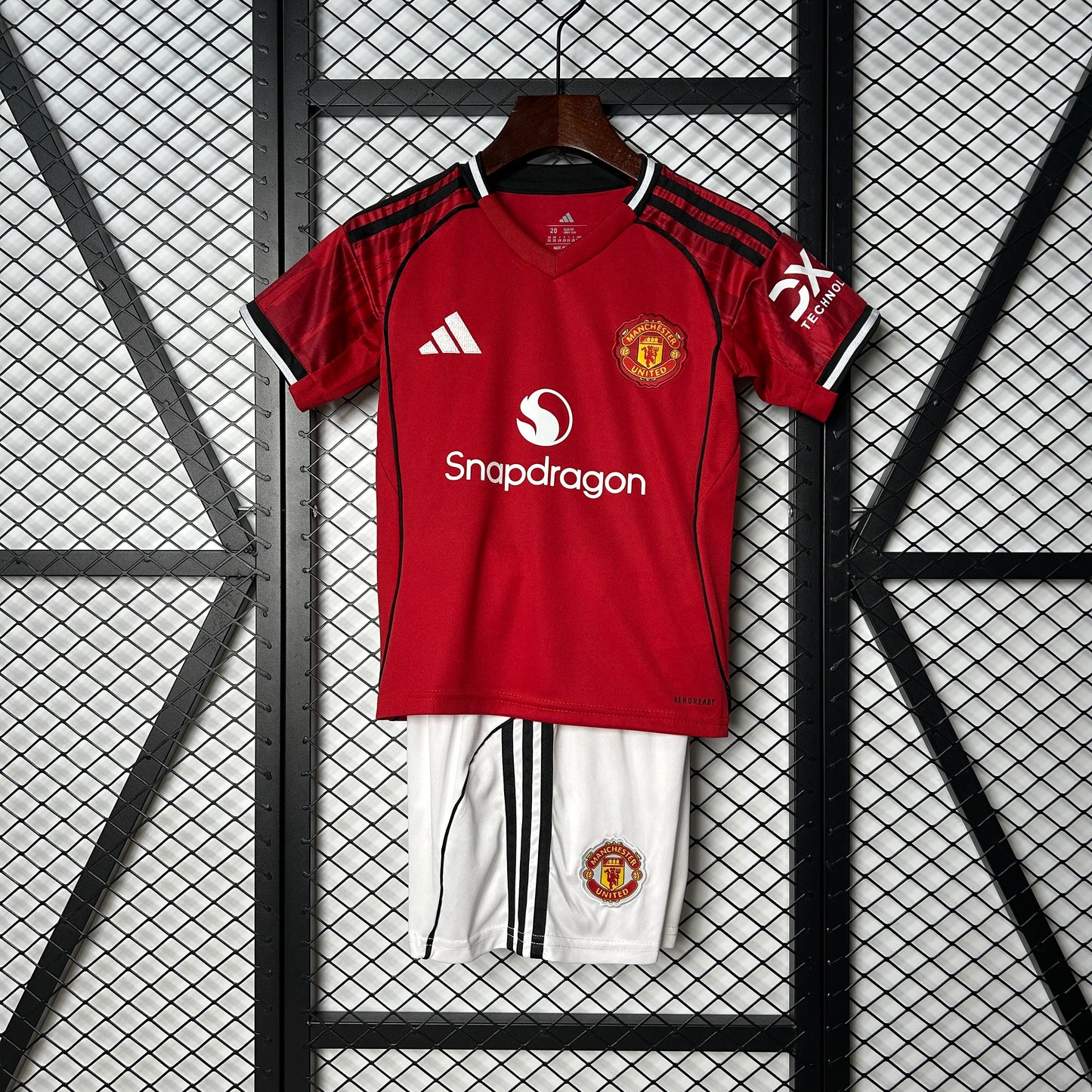 25/26 Manchester United Home Kit Kids Size