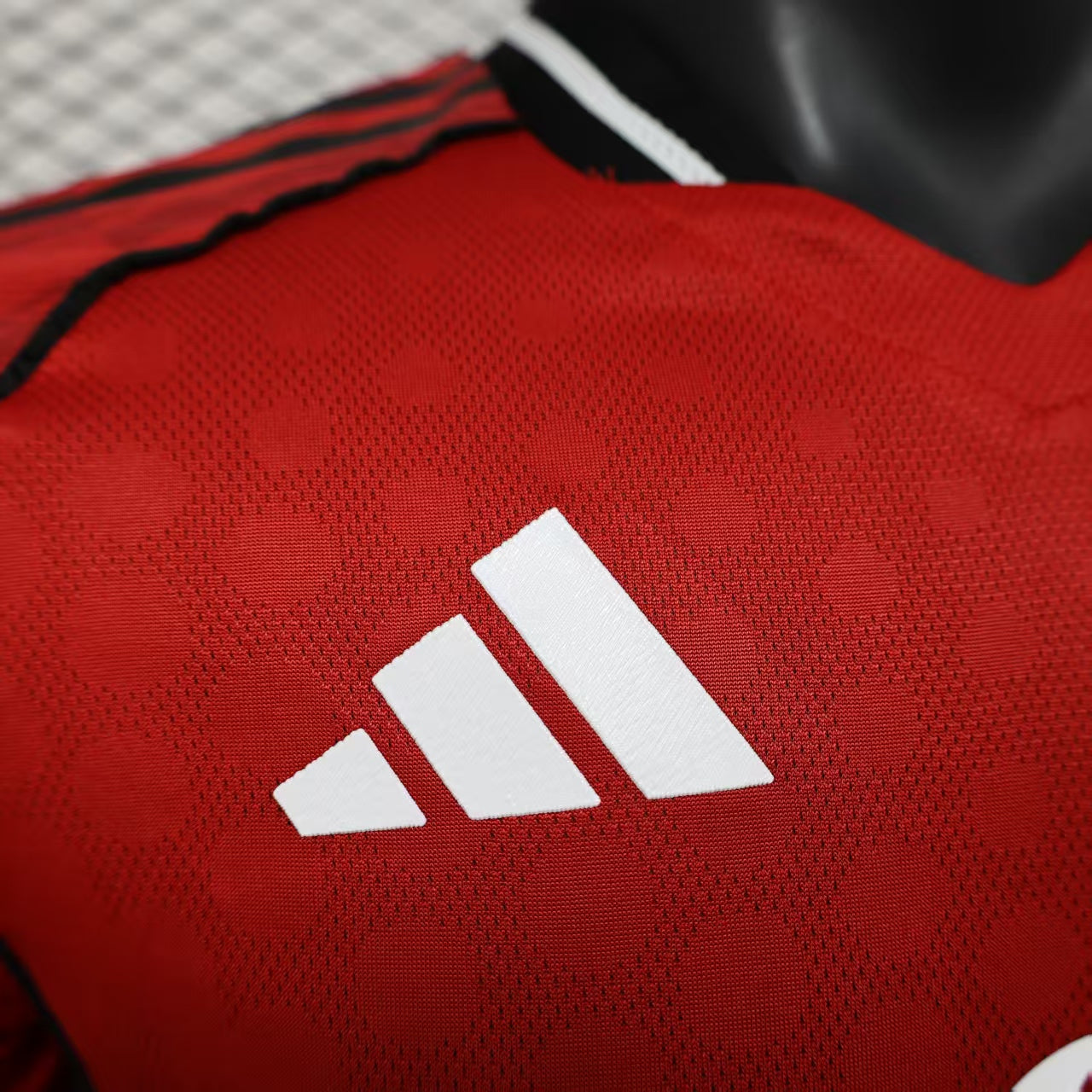 25/26 Manchester United Home Jersey (Premium)