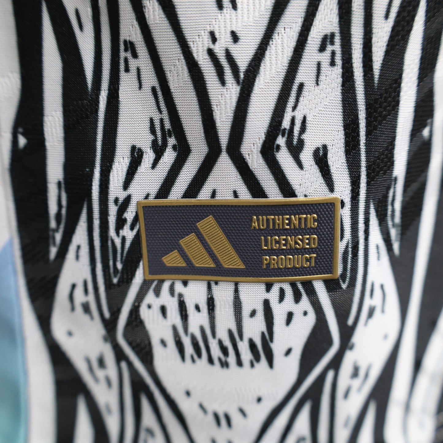 24/25 Arsenal 'Glitch' LIMITED EDITION Jersey