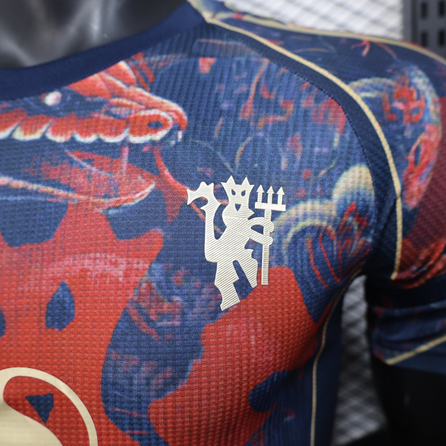 25/20 Manchester United 'Seaspray' LIMITED EDITION Jersey