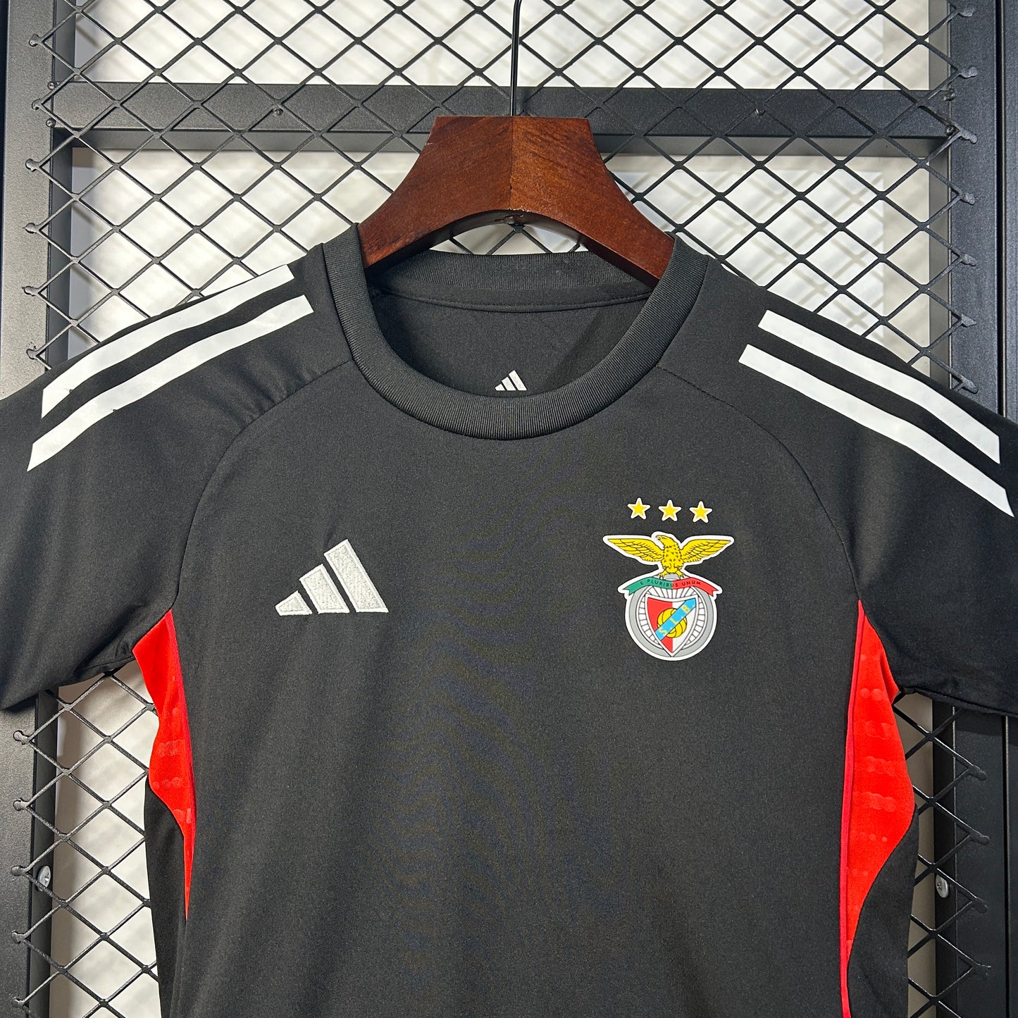 25/26 Benfica Training Kit Kids Size