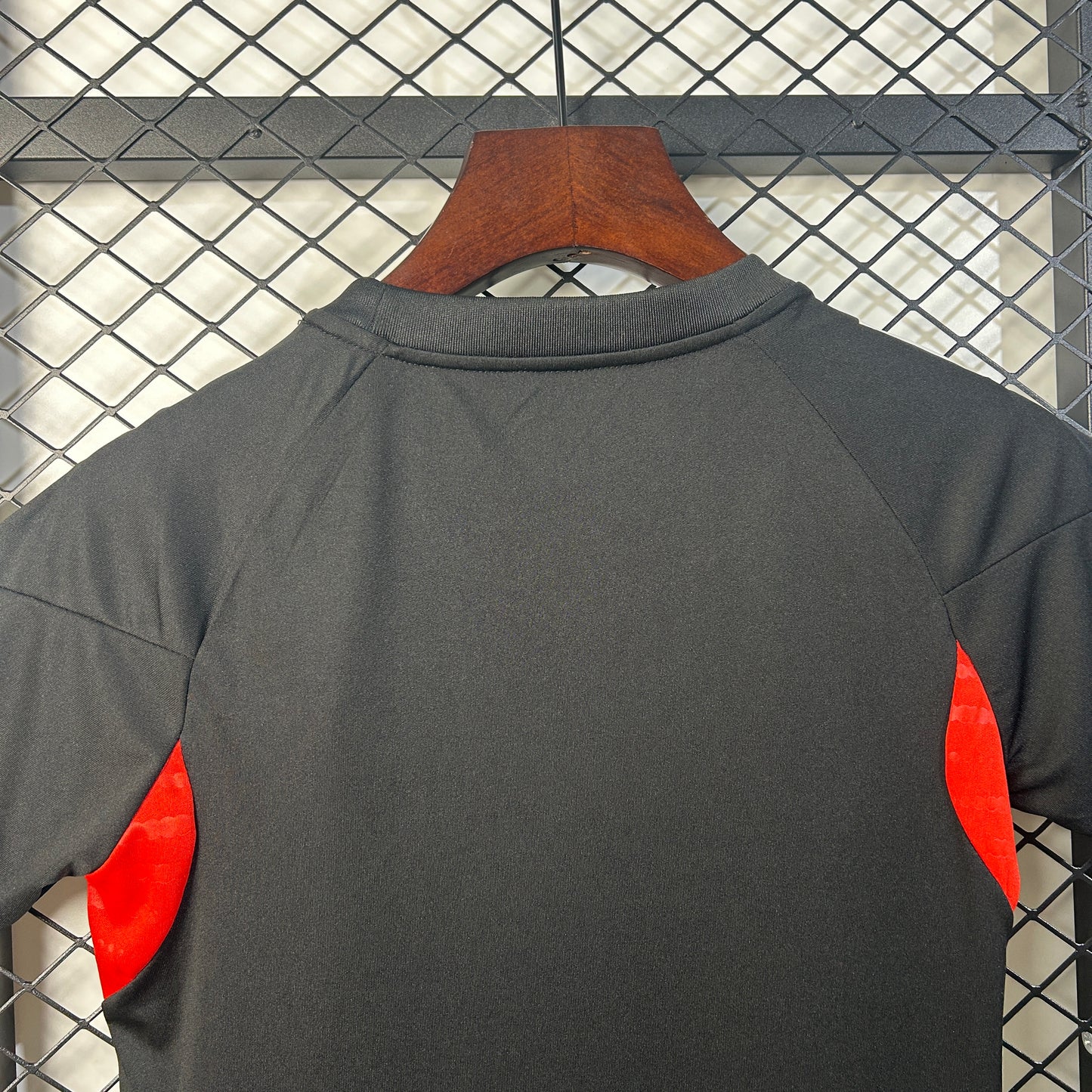 25/26 Benfica Training Kit Kids Size