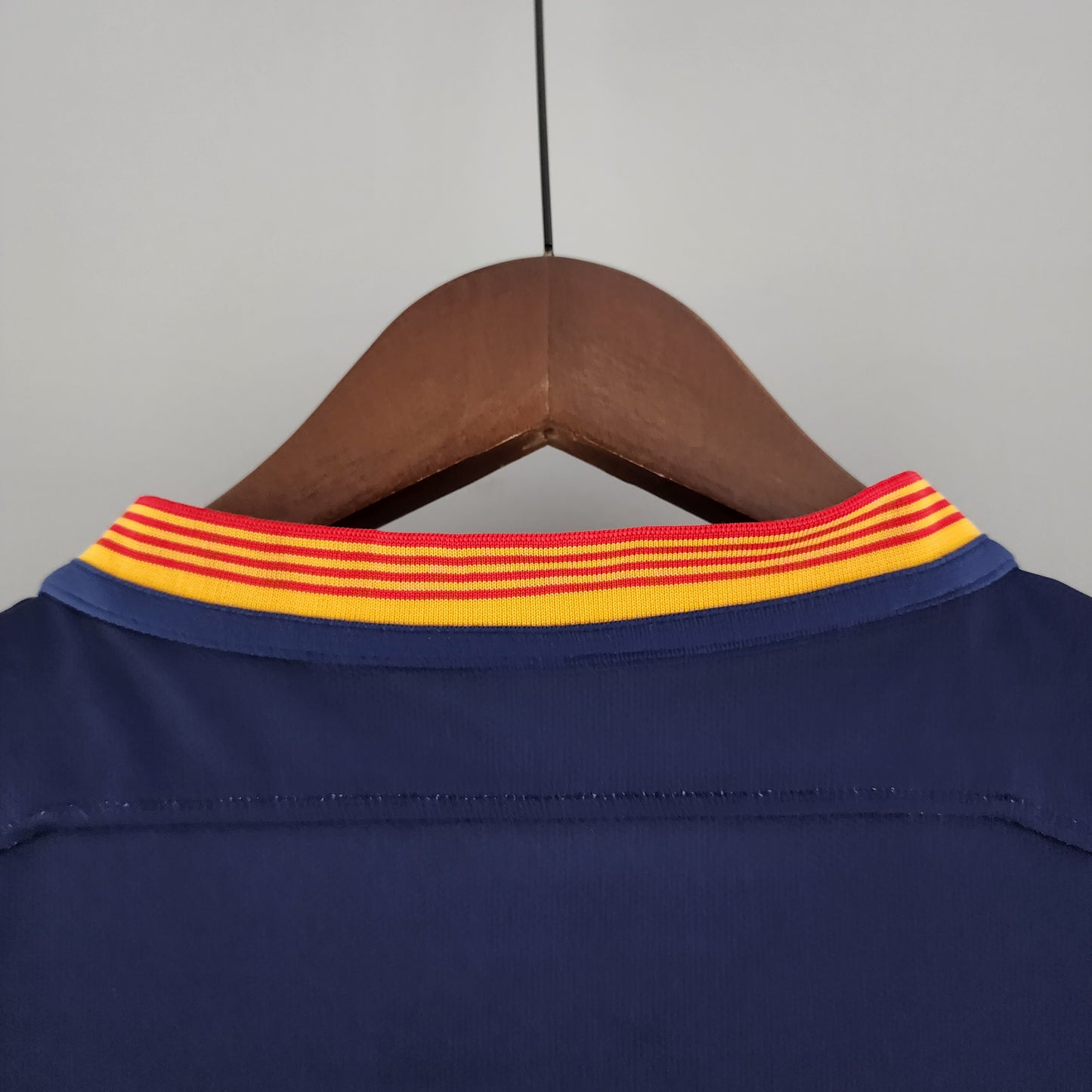 15/16 Barcelona Home Jersey (Retro)