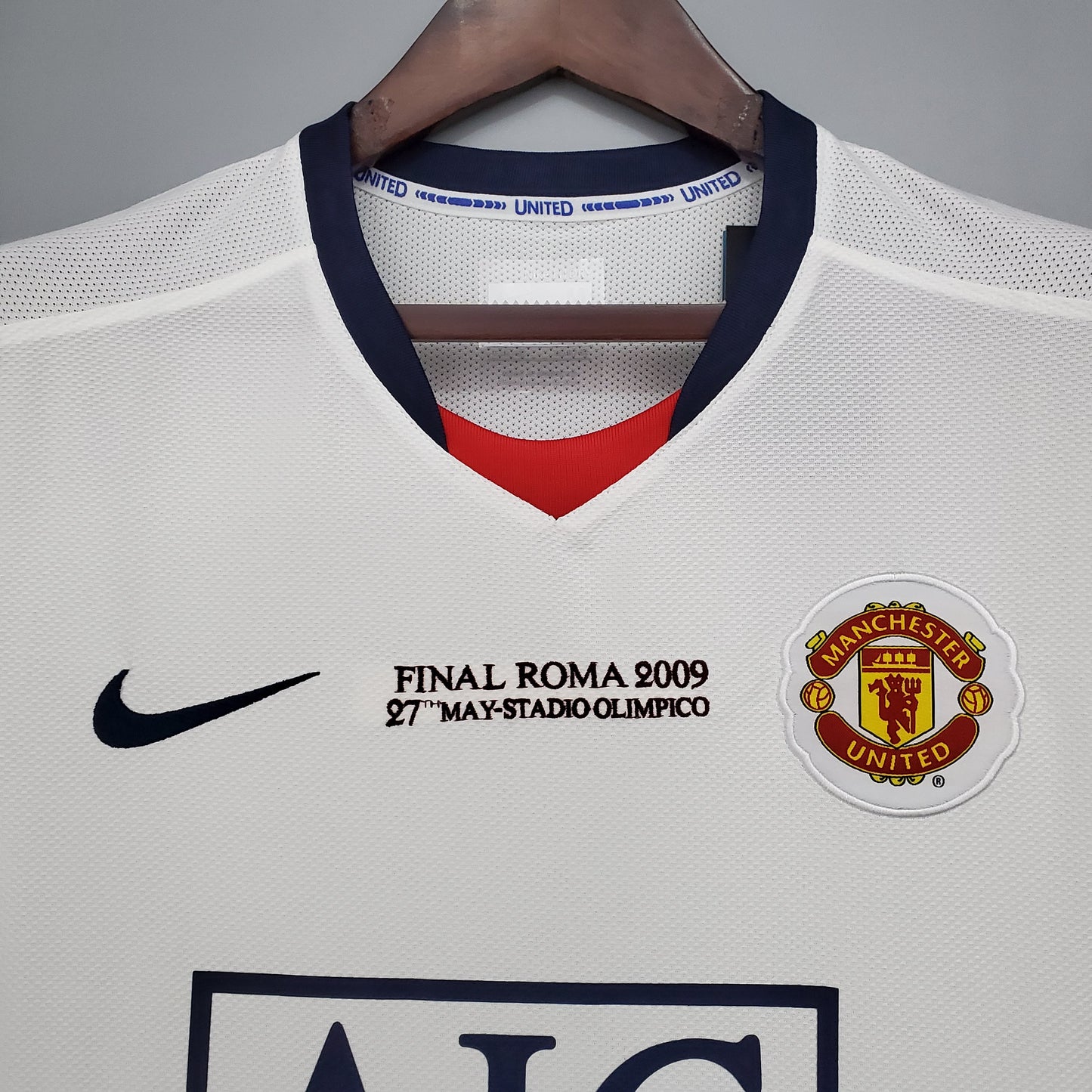 08/09 Manchester United Away Jersey (Retro)