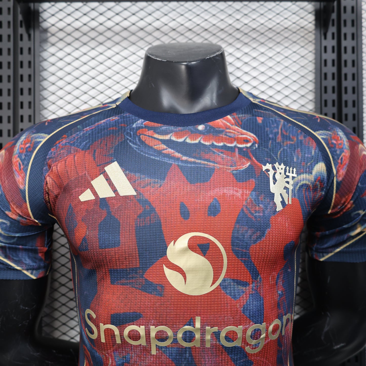 25/20 Manchester United 'Seaspray' LIMITED EDITION Jersey