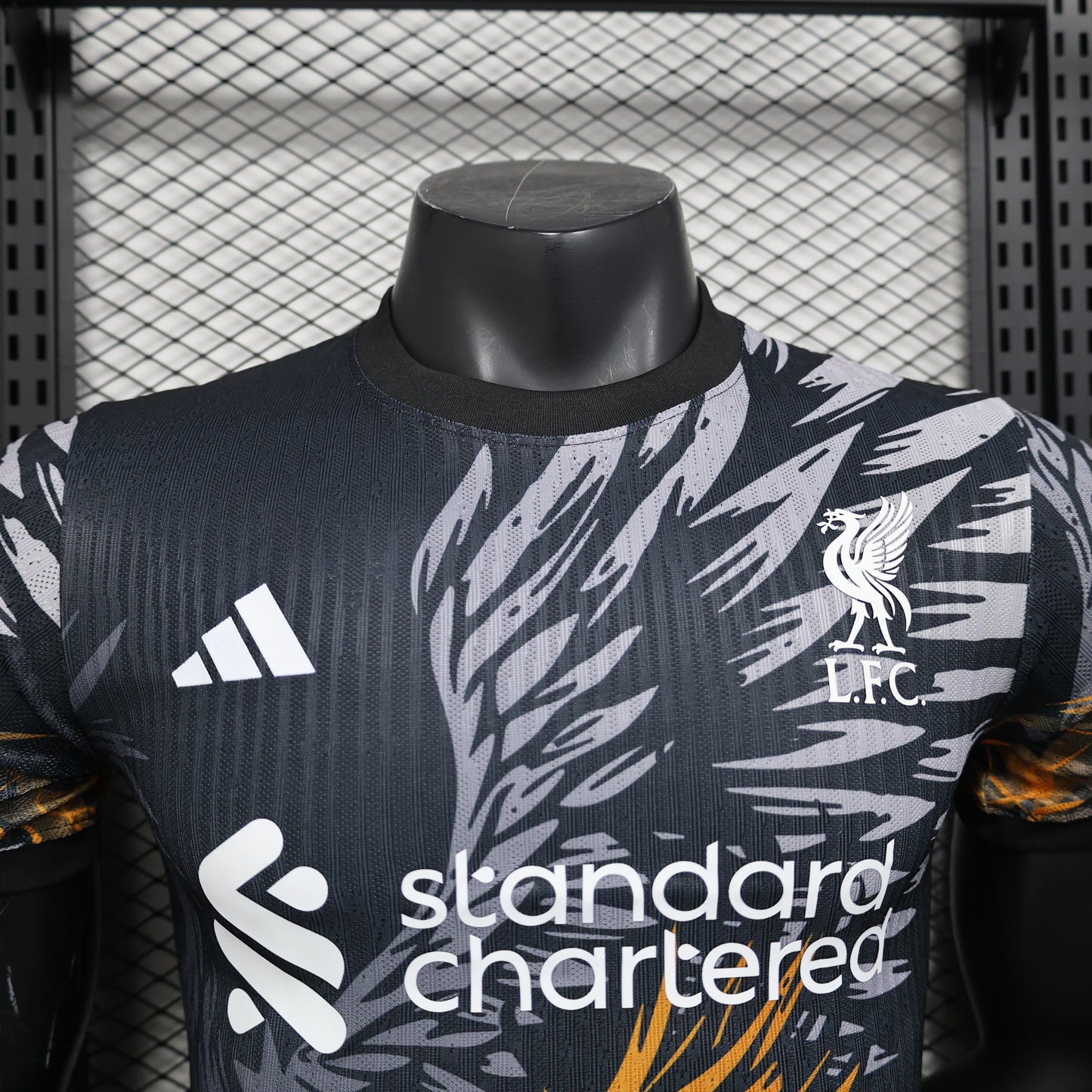 25/26 Liverpool 'Golden Phoenix' LIMITED EDITION Jersey (Premium)