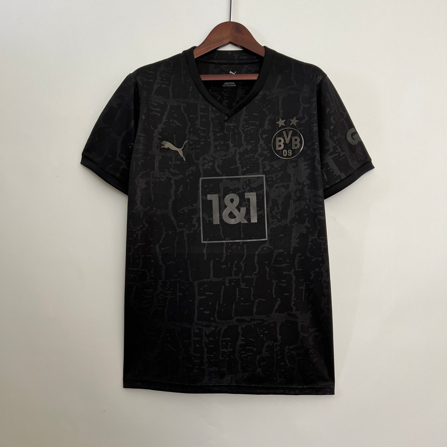 23/24 Borussia Dortmund 'Blackout' LIMITED EDITION Jersey
